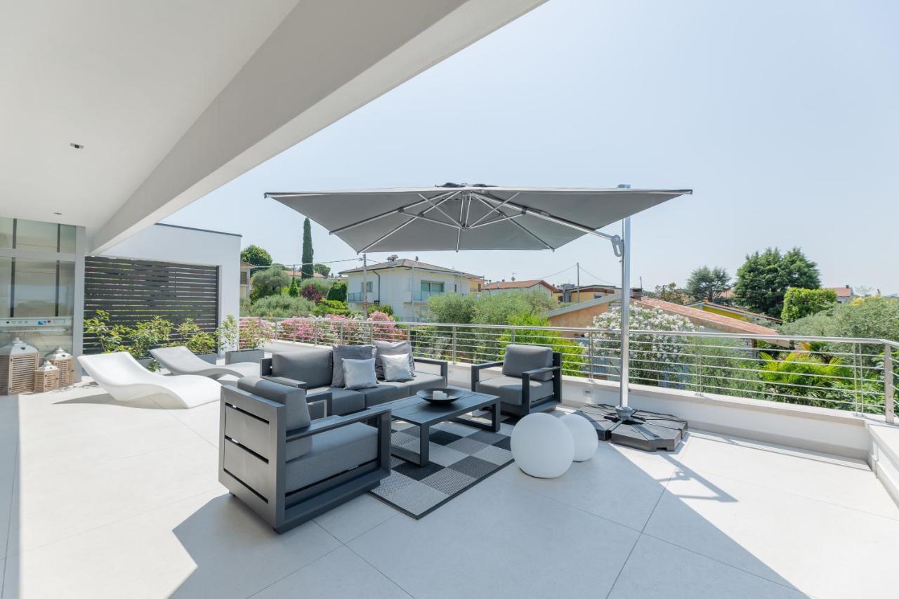 Magic Luxury Apartments Bardolino Bagian luar foto