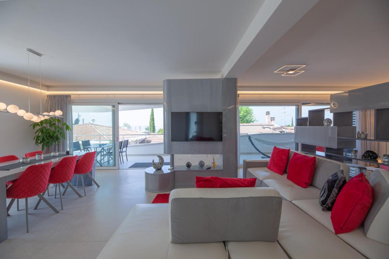 Magic Luxury Apartments Bardolino Bagian luar foto