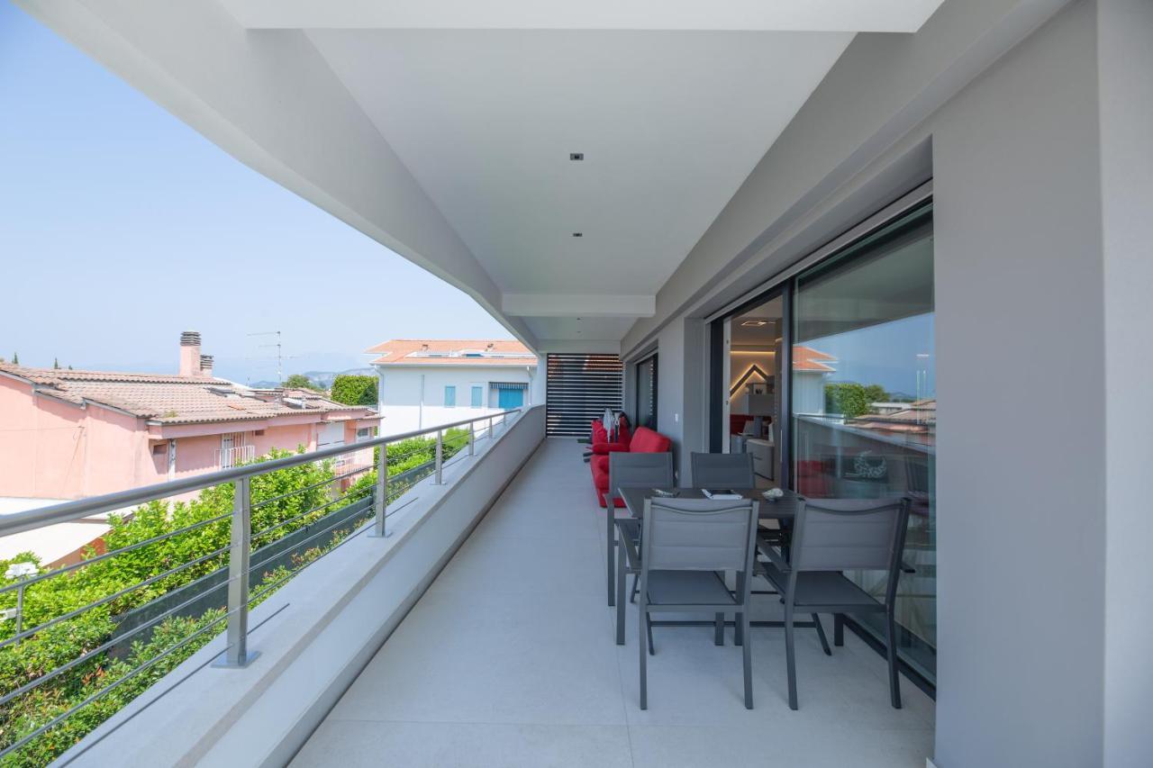 Magic Luxury Apartments Bardolino Bagian luar foto